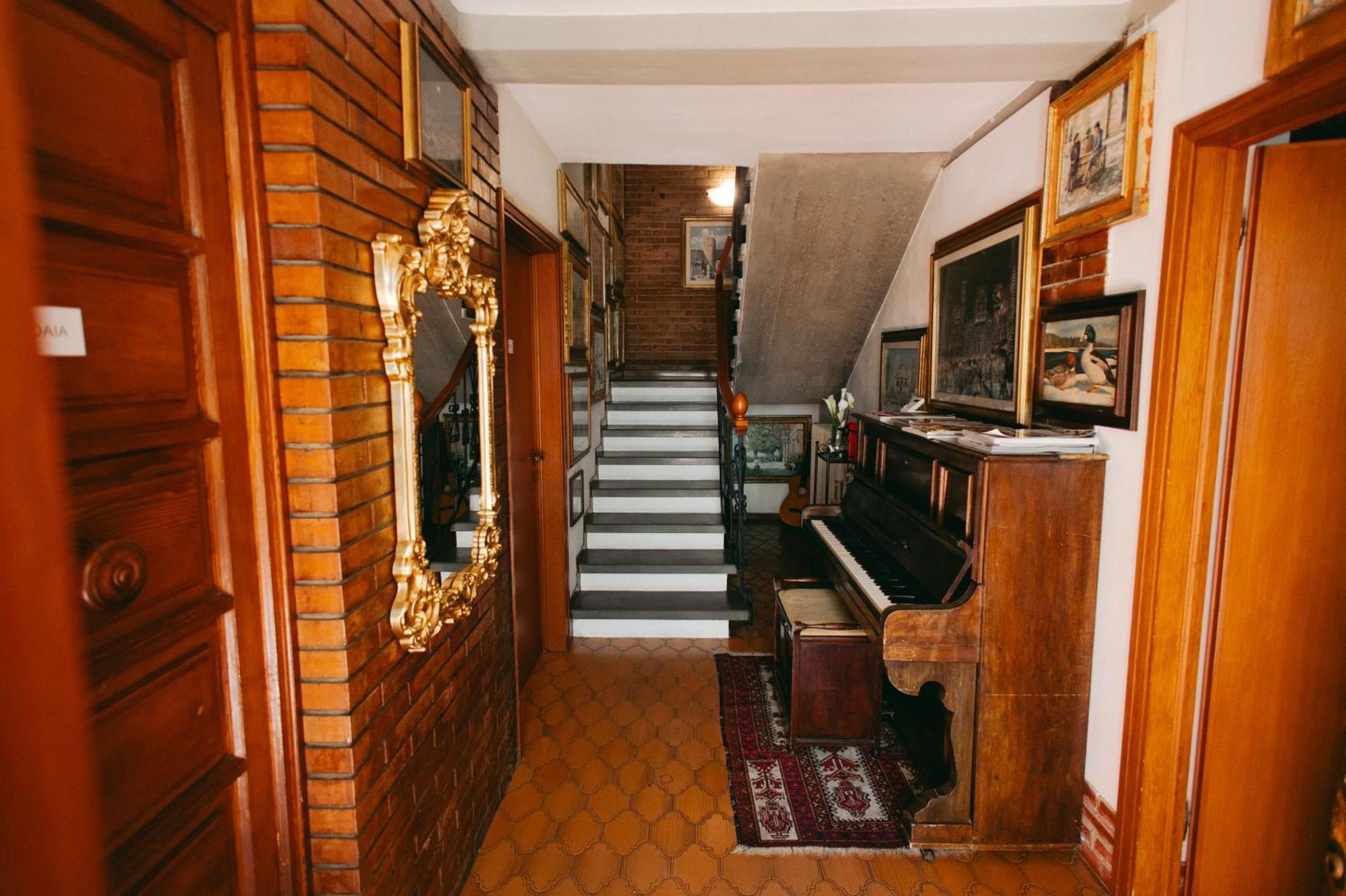Hotel Enzo'S House Lukka Zewnętrze zdjęcie