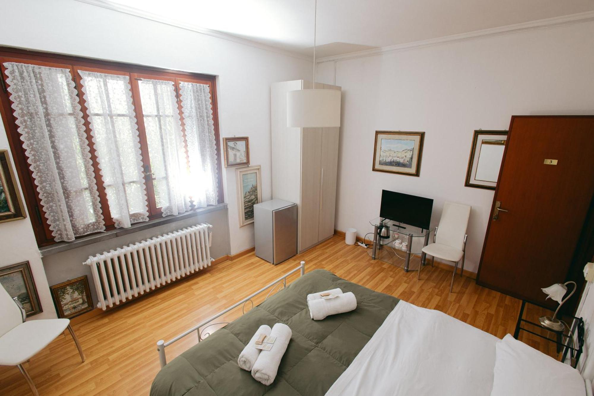 Hotel Enzo'S House Lukka Zewnętrze zdjęcie